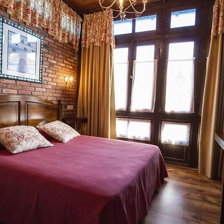 La Casona De Sobrepiedra Hotel Ngoại thất bức ảnh